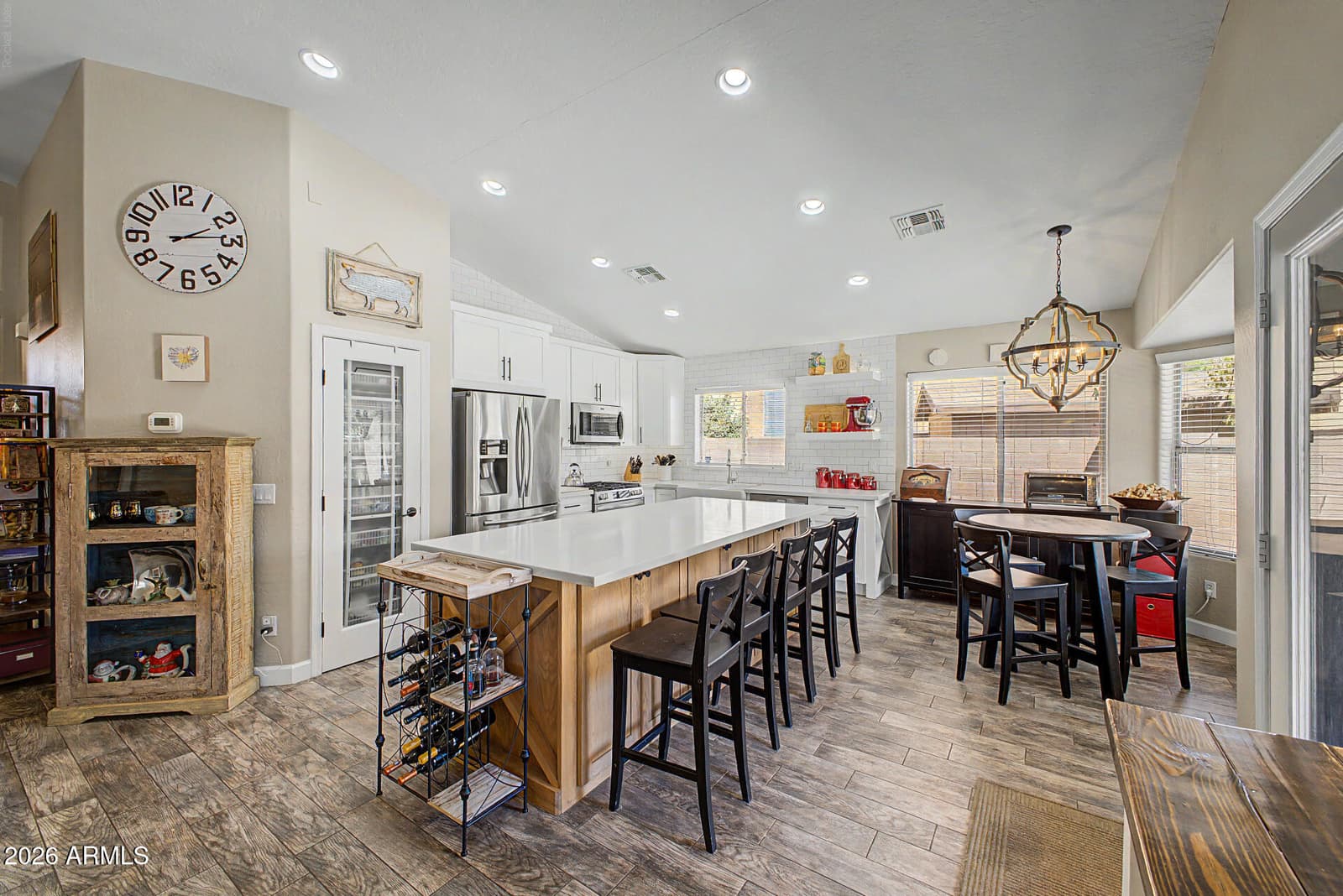 8013 W Cordes Road, Phoenix, AZ 85043 — photo 12 of 34