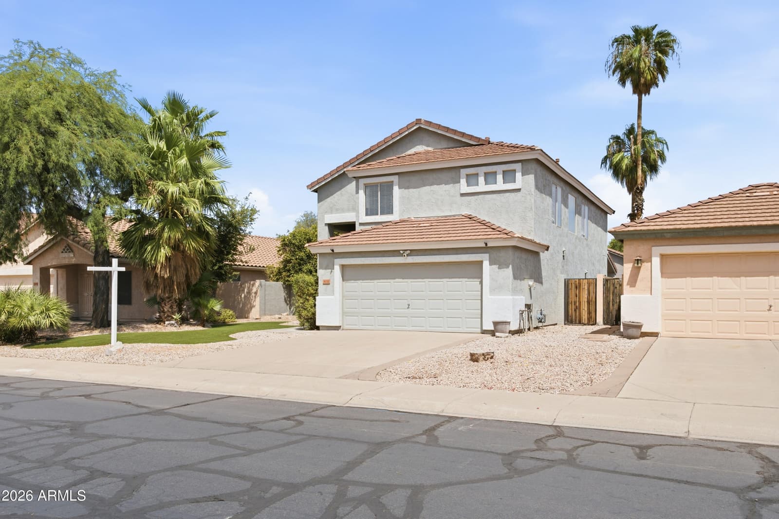 3032 E Millbrae Lane, Gilbert, AZ 85234 — photo 2 of 50