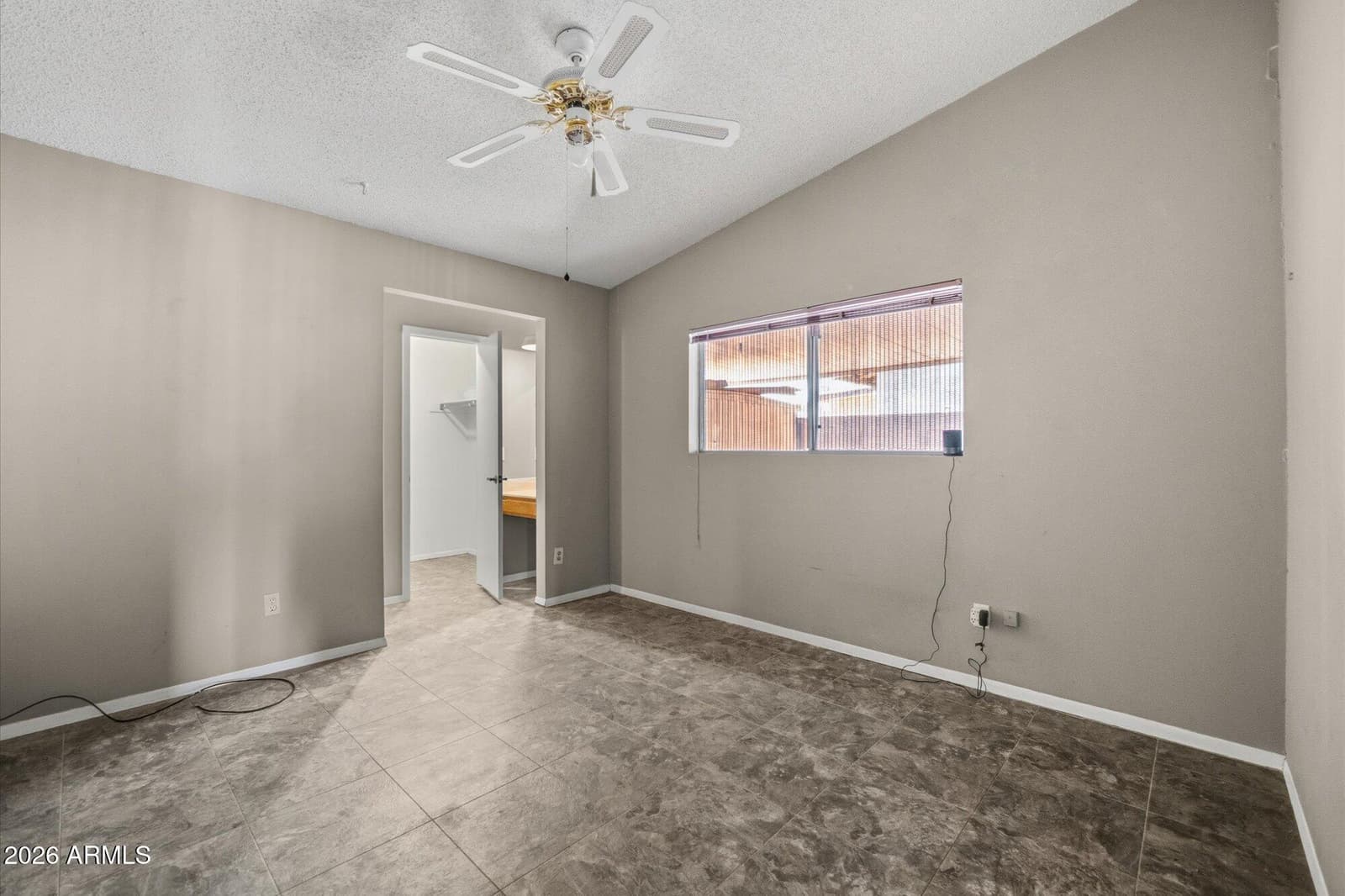 401 E Oraibi Drive, Phoenix, AZ 85024 — photo 9 of 27
