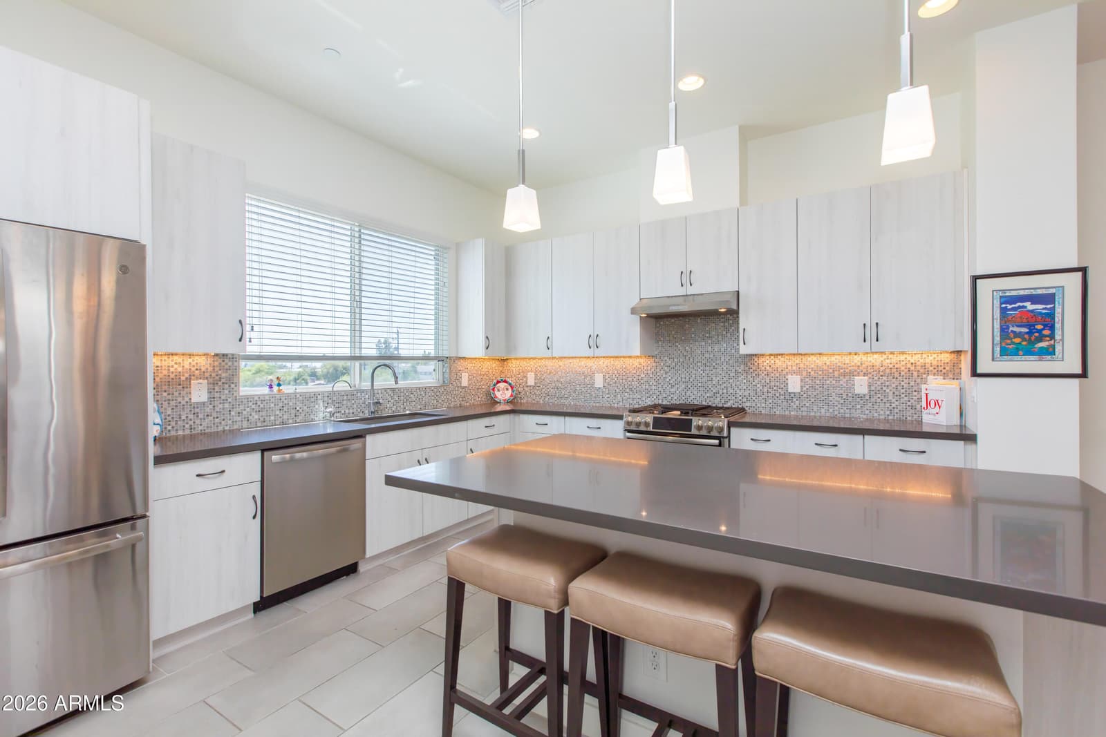 1717 E Morten Avenue 45, Phoenix, AZ 85020 — photo 16 of 65