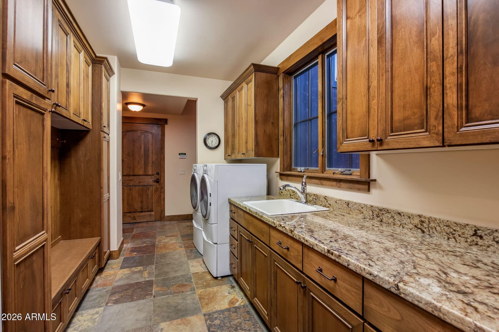 1815 Jim Simmons, Flagstaff, AZ 86005 — photo 51 of 82