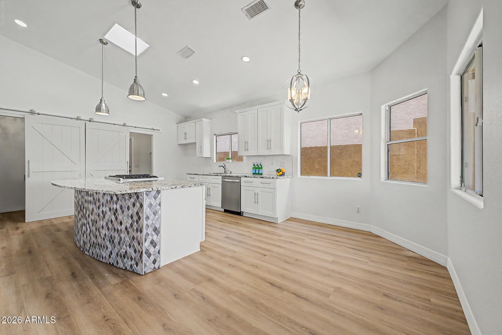 1401 E Malapai Drive, Phoenix, AZ 85020 — photo 13 of 23