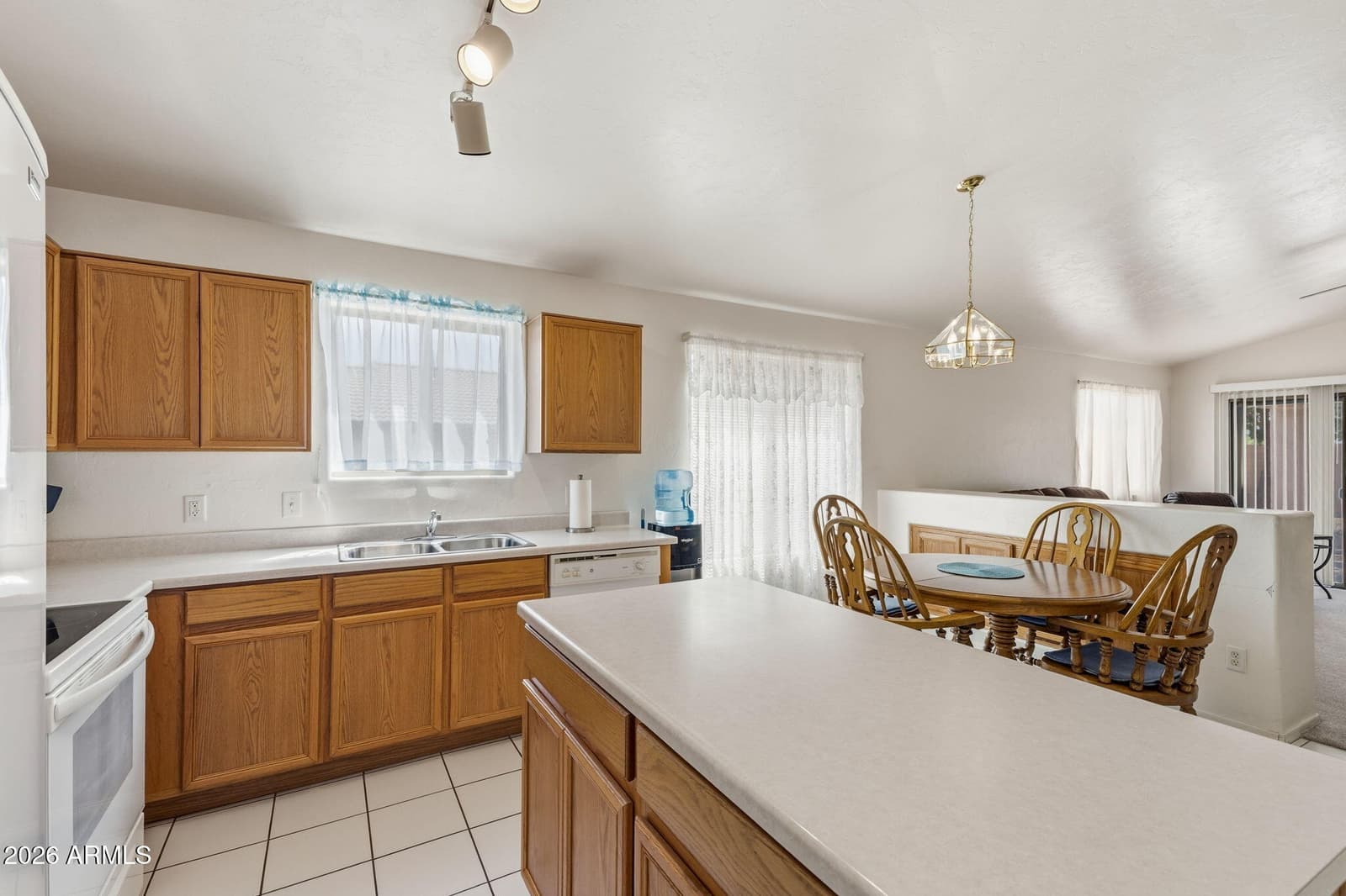 2080 Copper Sky Drive, Sierra Vista, AZ 85635 — photo 4 of 48