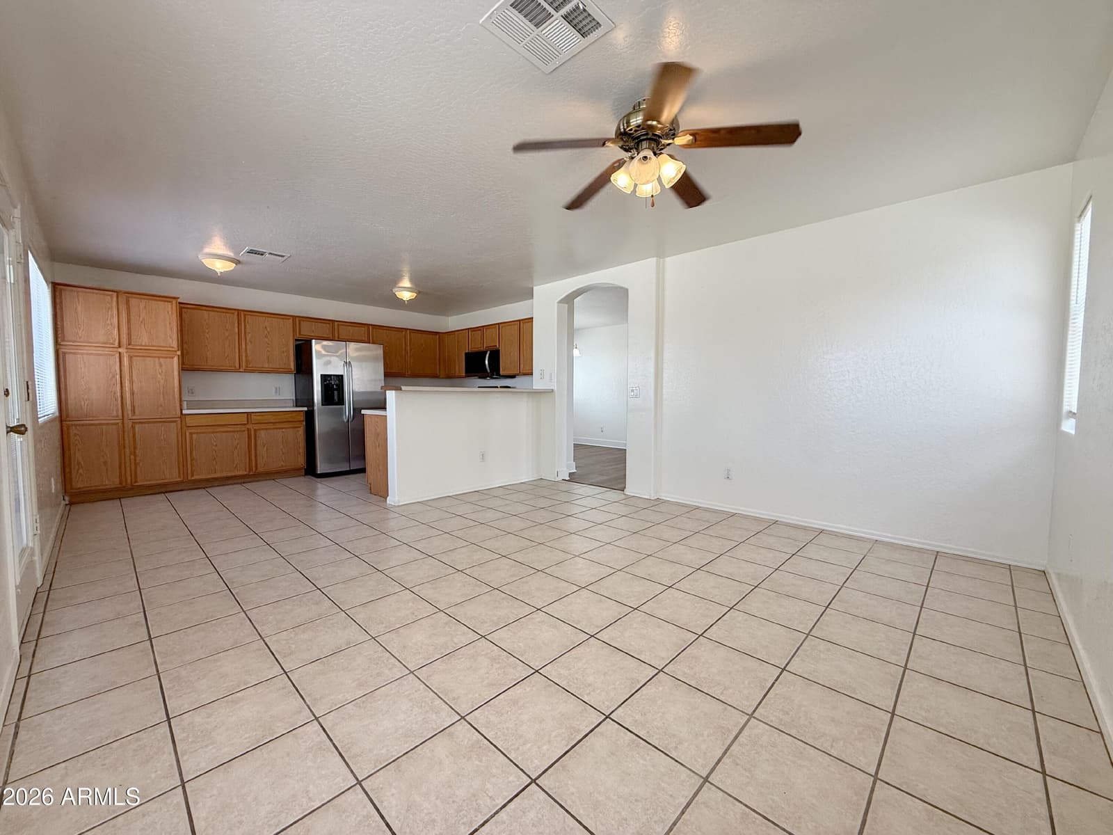7036 N 77th Drive, Glendale, AZ 85303 — photo 4 of 20