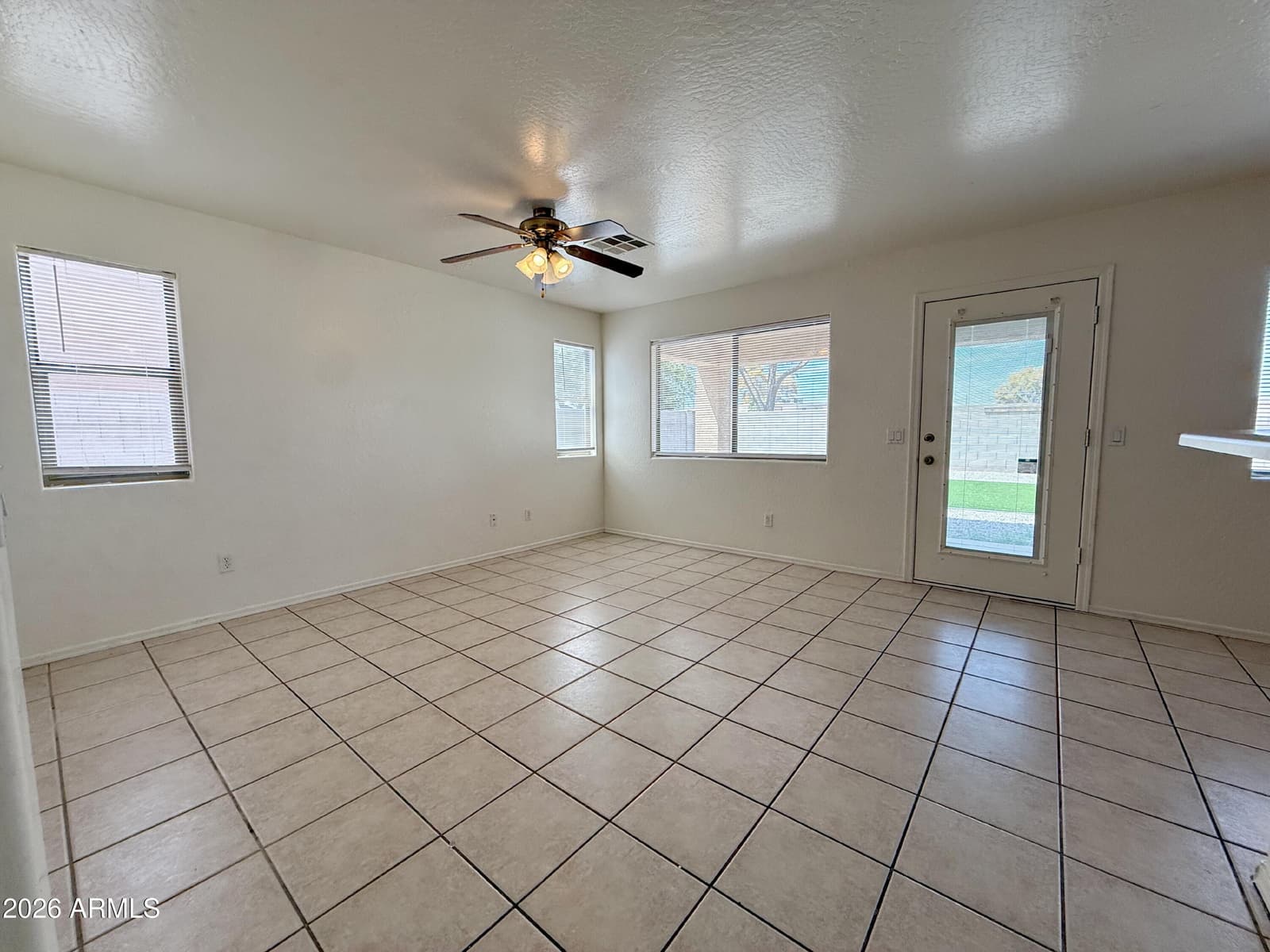 7036 N 77th Drive, Glendale, AZ 85303 — photo 17 of 20