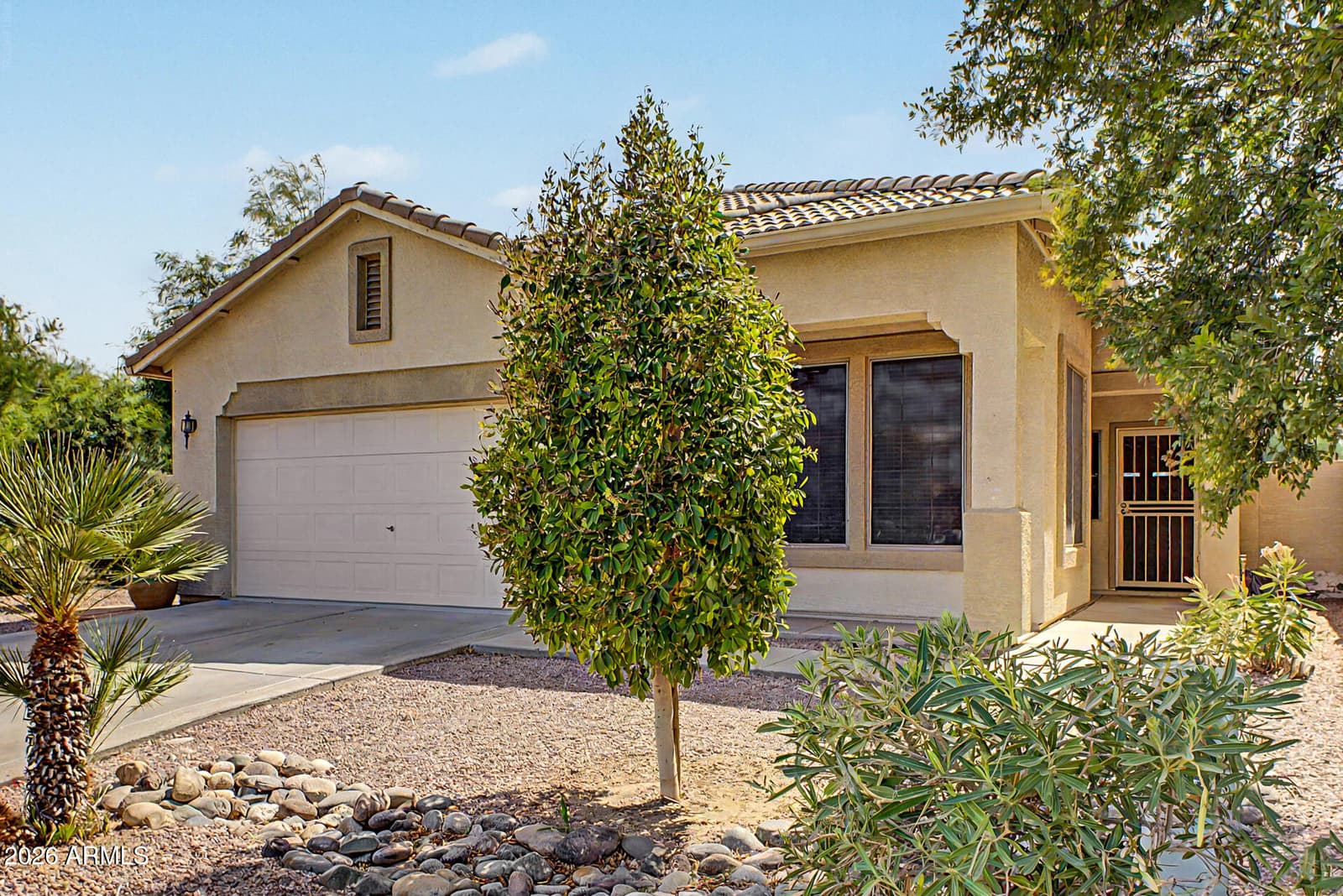 1820 S 84th Drive, Tolleson, AZ 85353 — photo 2 of 31