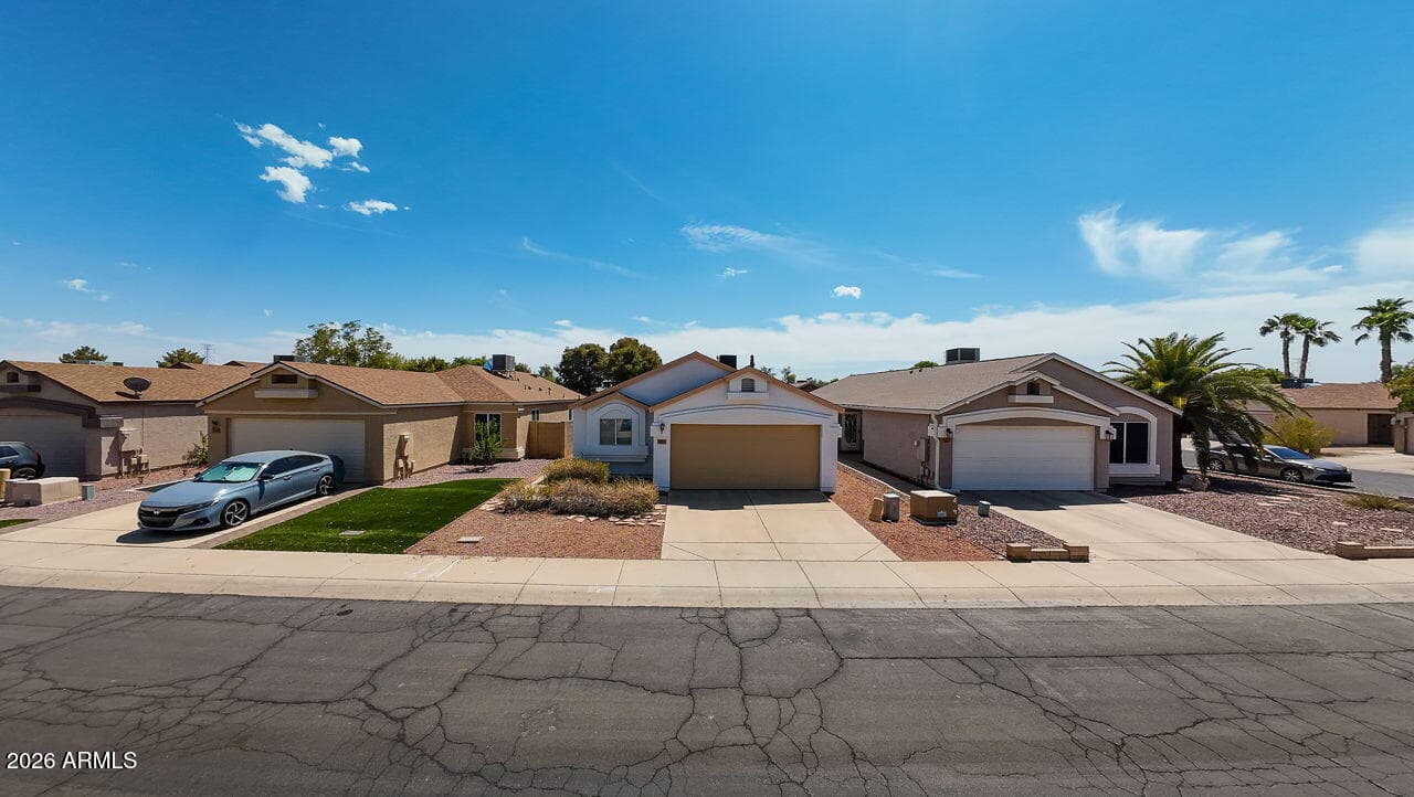 4053 W Villa Linda Drive, Glendale, AZ 85310 — photo 34 of 55