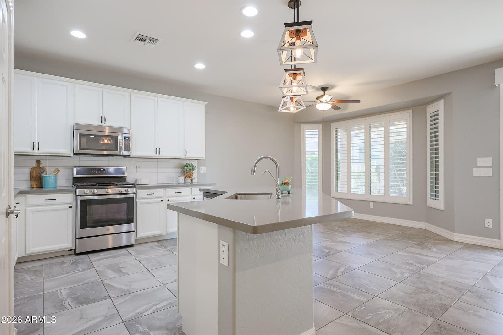 17929 W Glenhaven Drive, Goodyear, AZ 85338 — photo 10 of 62
