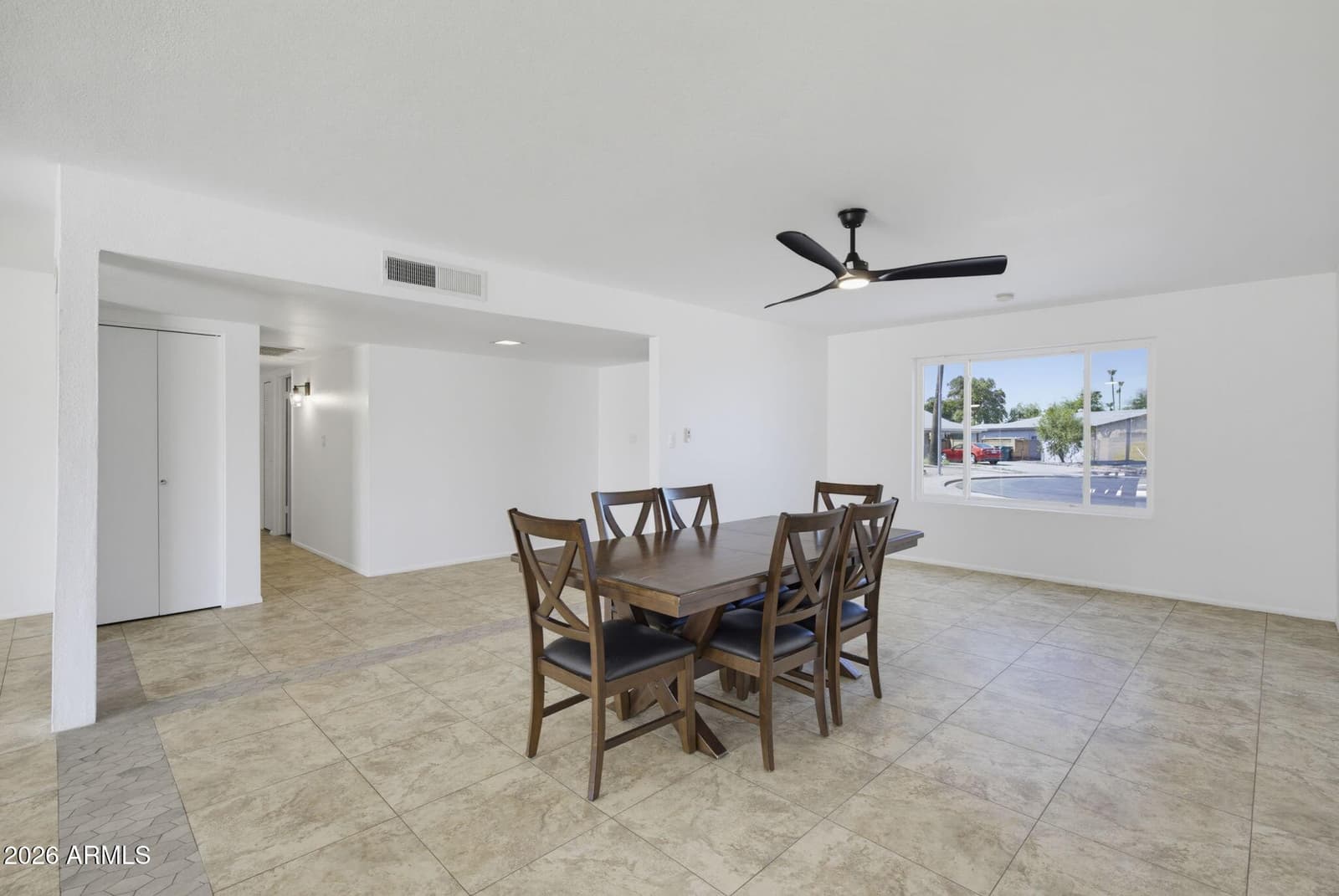 2242 W Concho Circle, Mesa, AZ 85202 — photo 17 of 65