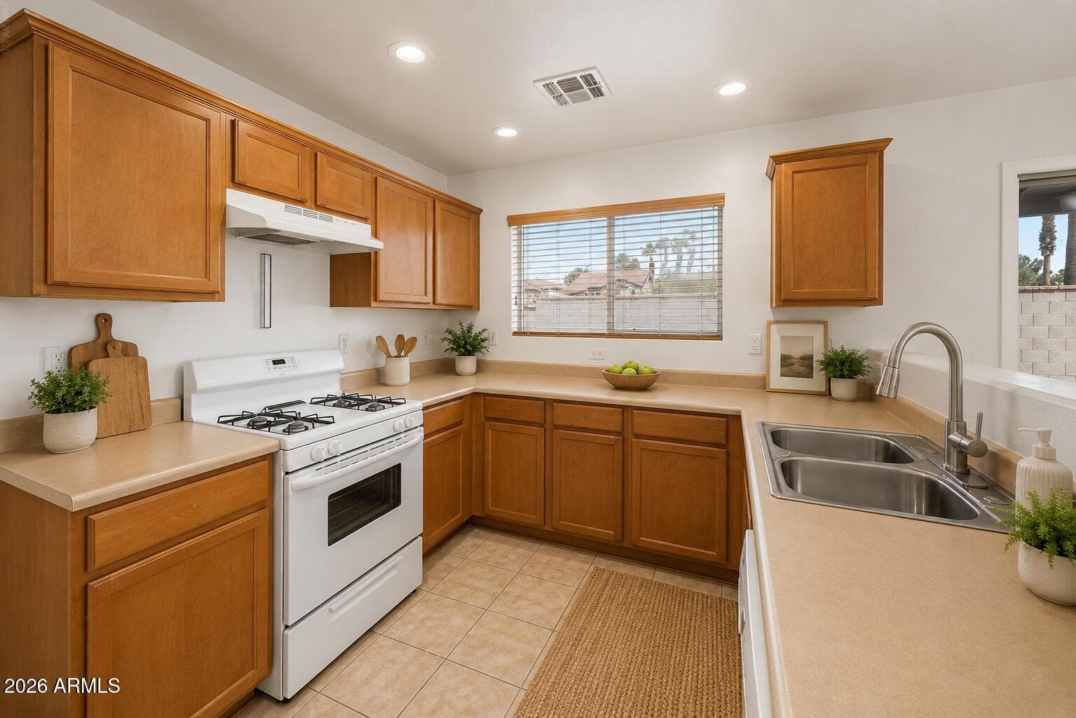 1179 E Lowell Avenue, Gilbert, AZ 85295 — photo 16 of 48