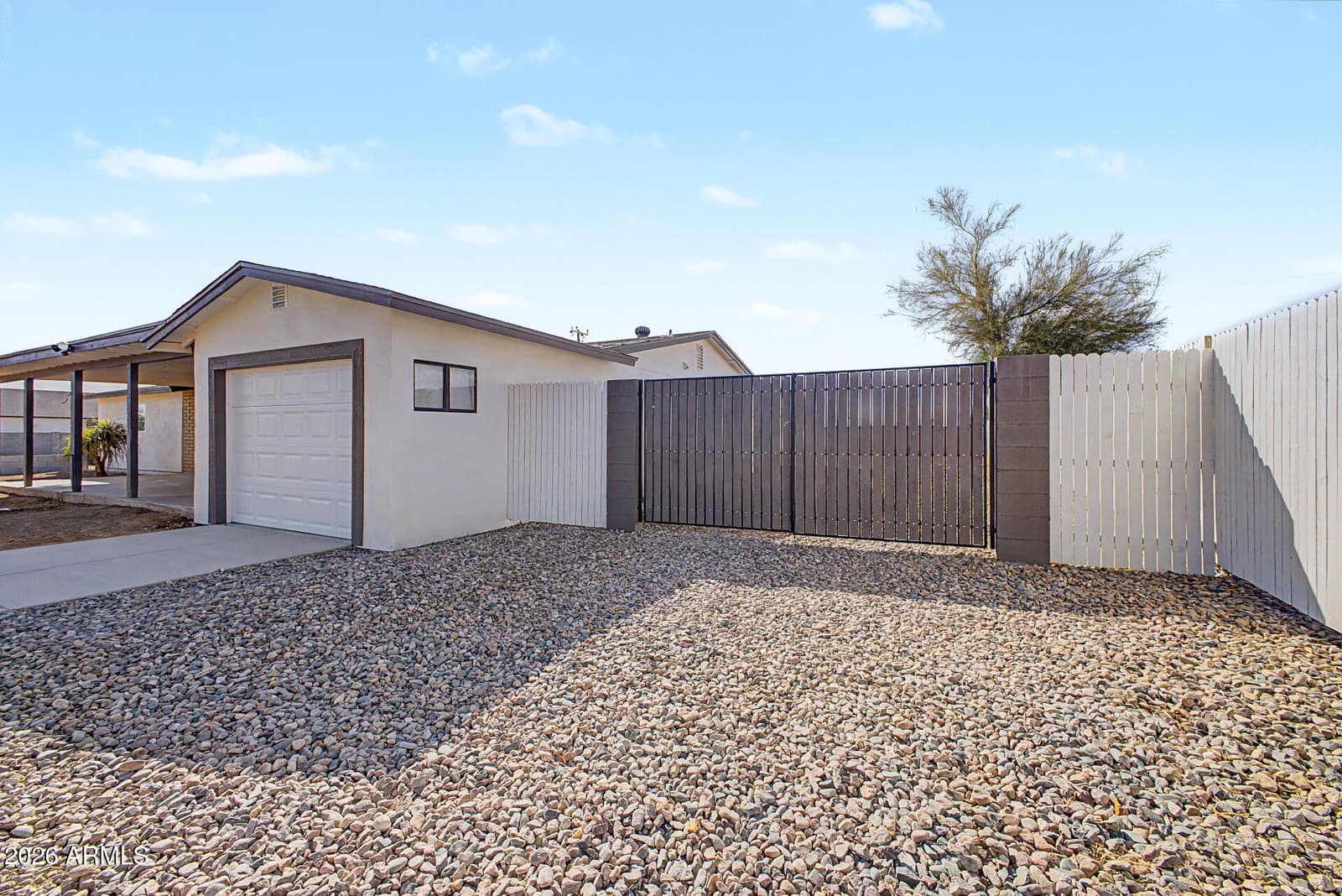 32234 N Center Street, Wittmann, AZ 85361 — photo 4 of 56