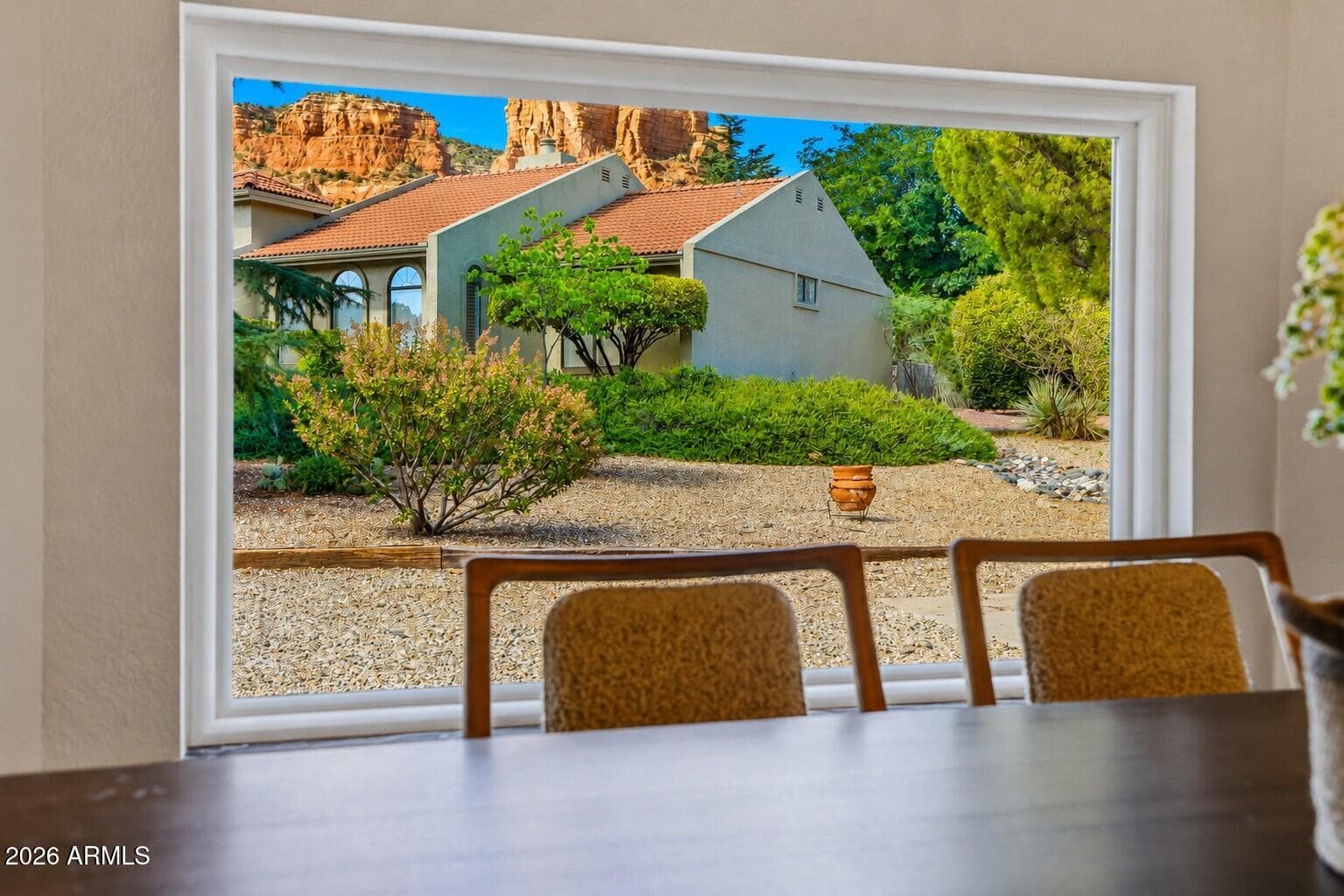 145 Oakcreek Drive, Sedona, AZ 86351 — photo 6 of 36