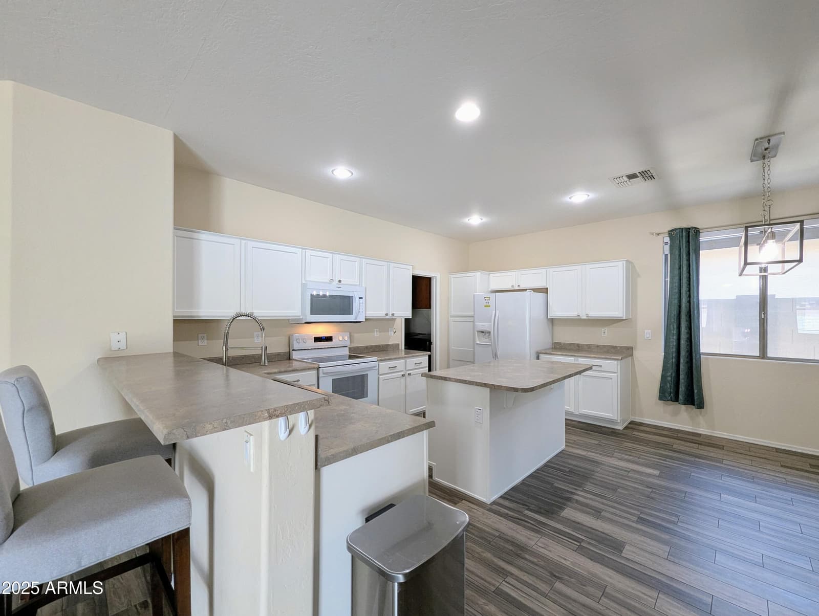 16635 N 169th Avenue, Surprise, AZ 85388 — photo 15 of 60