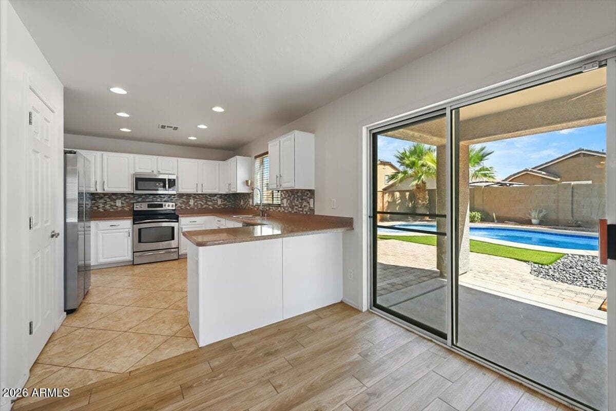 41285 W Little Drive, Maricopa, AZ 85138 — photo 8 of 34