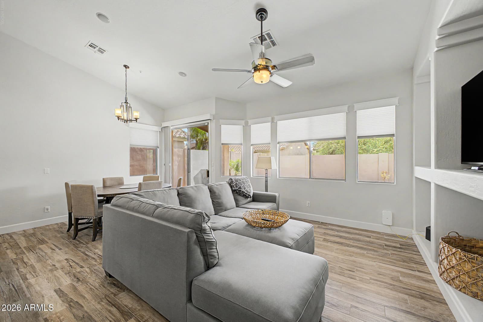 10289 E Karen Drive, Scottsdale, AZ 85255 — photo 9 of 37
