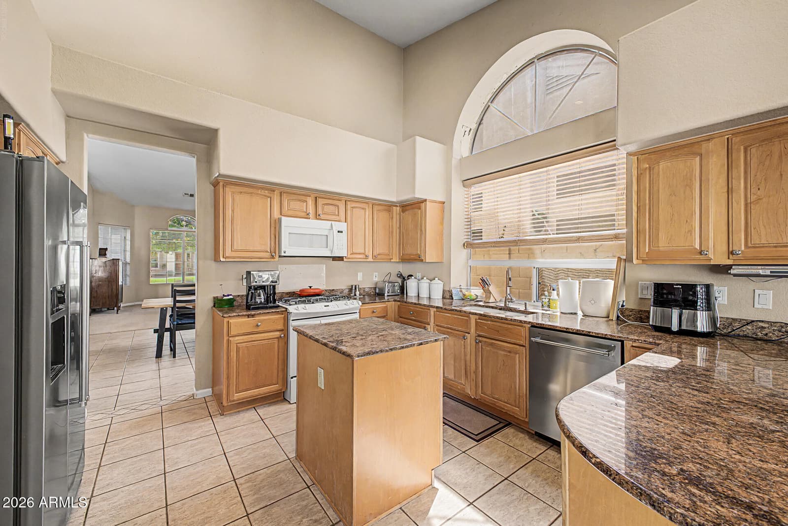 5426 E Anderson Drive, Scottsdale, AZ 85254 — photo 2 of 37