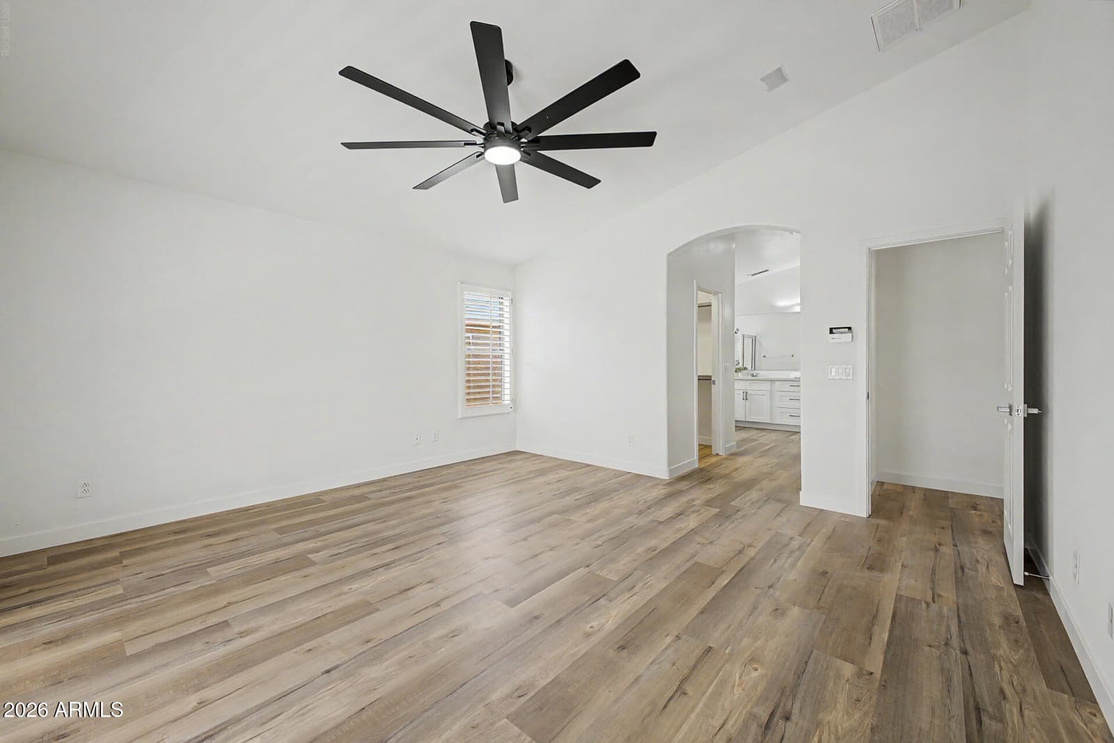 8605 W Apache Street, Tolleson, AZ 85353 — photo 18 of 40
