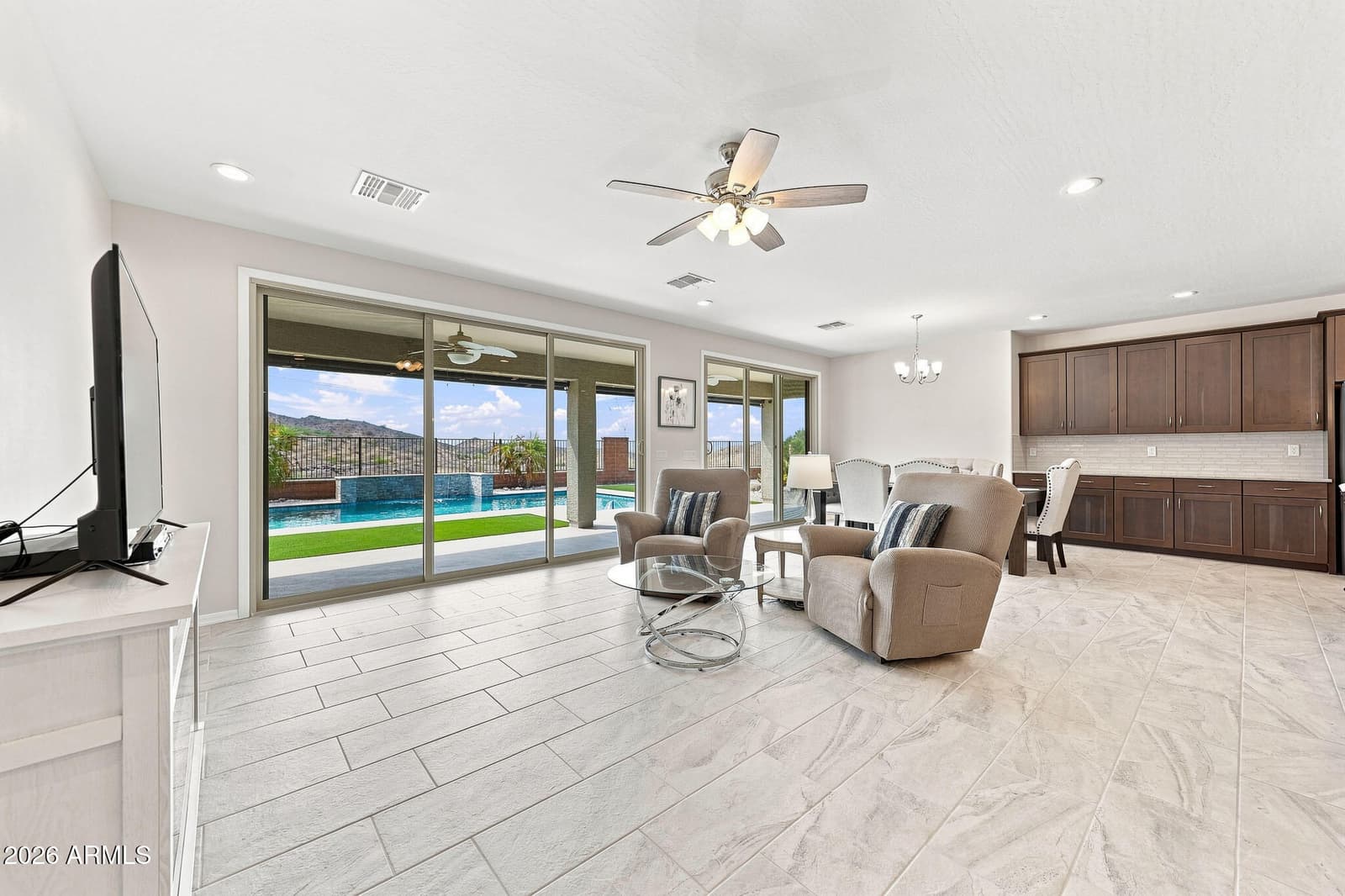 7830 S 167th Avenue, Goodyear, AZ 85338 — photo 11 of 129