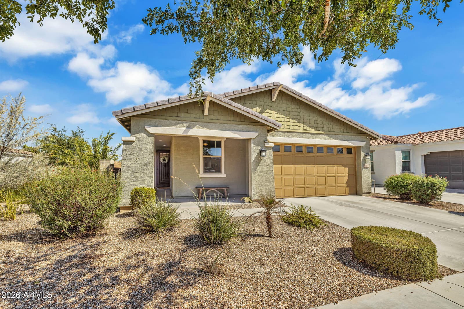 2914 E Sunland Avenue, Phoenix, AZ 85040 — photo 1 of 53