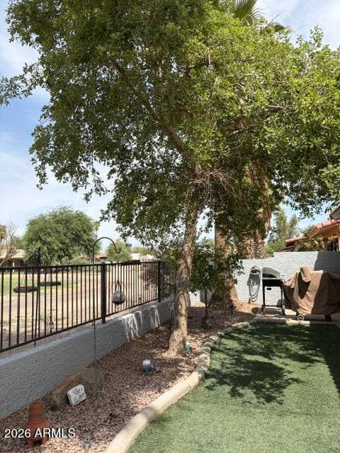 1772 S Pecos Drive, Casa Grande, AZ 85194 — photo 4 of 18