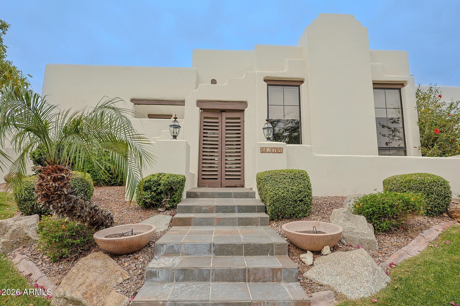 6278 N 31st Way, Phoenix, AZ 85016 — photo 3 of 48