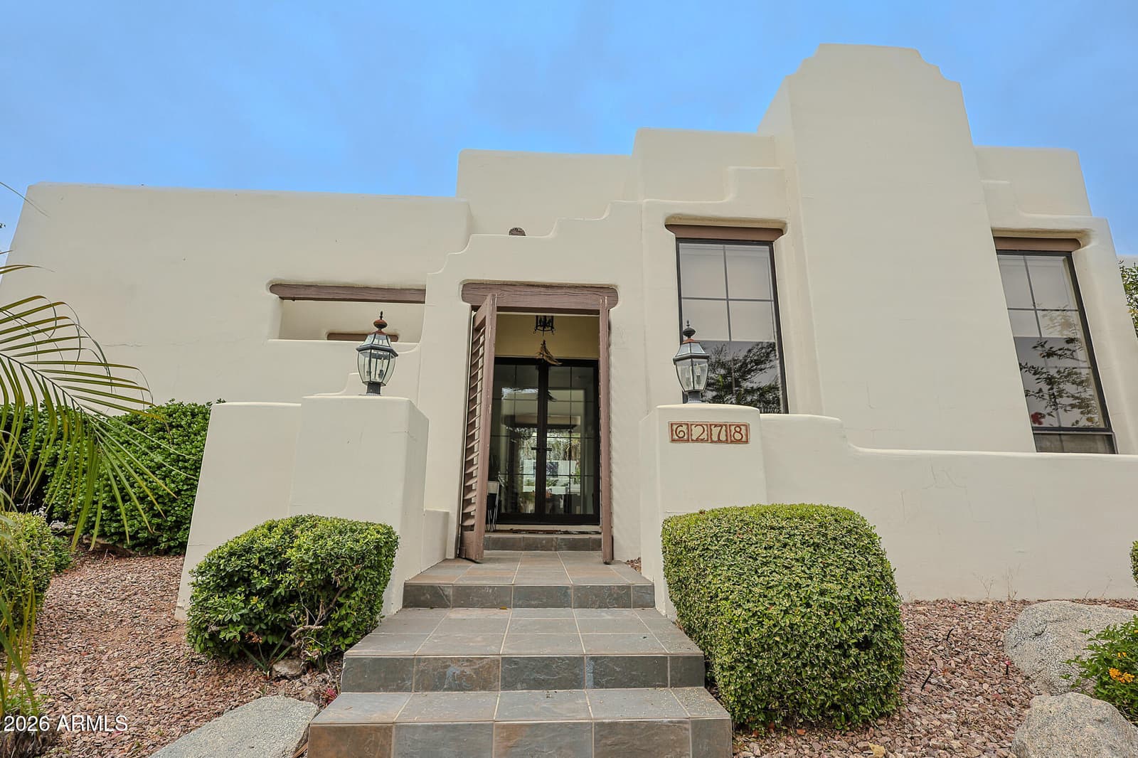 6278 N 31st Way, Phoenix, AZ 85016 — photo 4 of 48