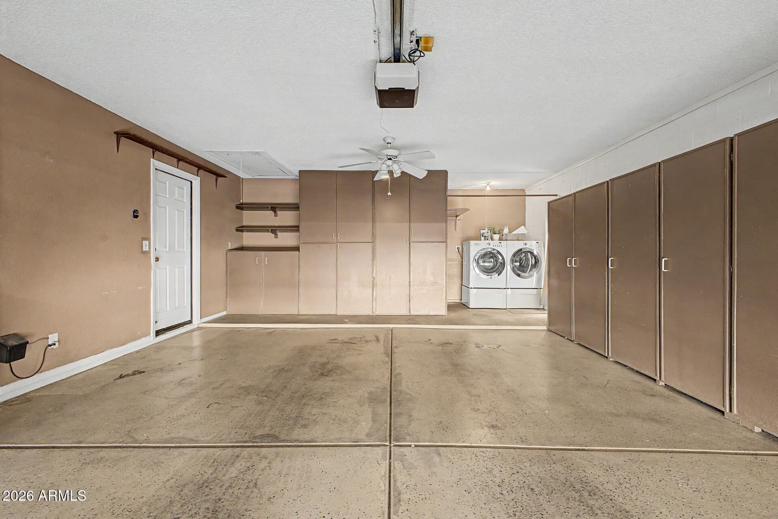 601 W Fellars Drive, Phoenix, AZ 85023 — photo 28 of 35