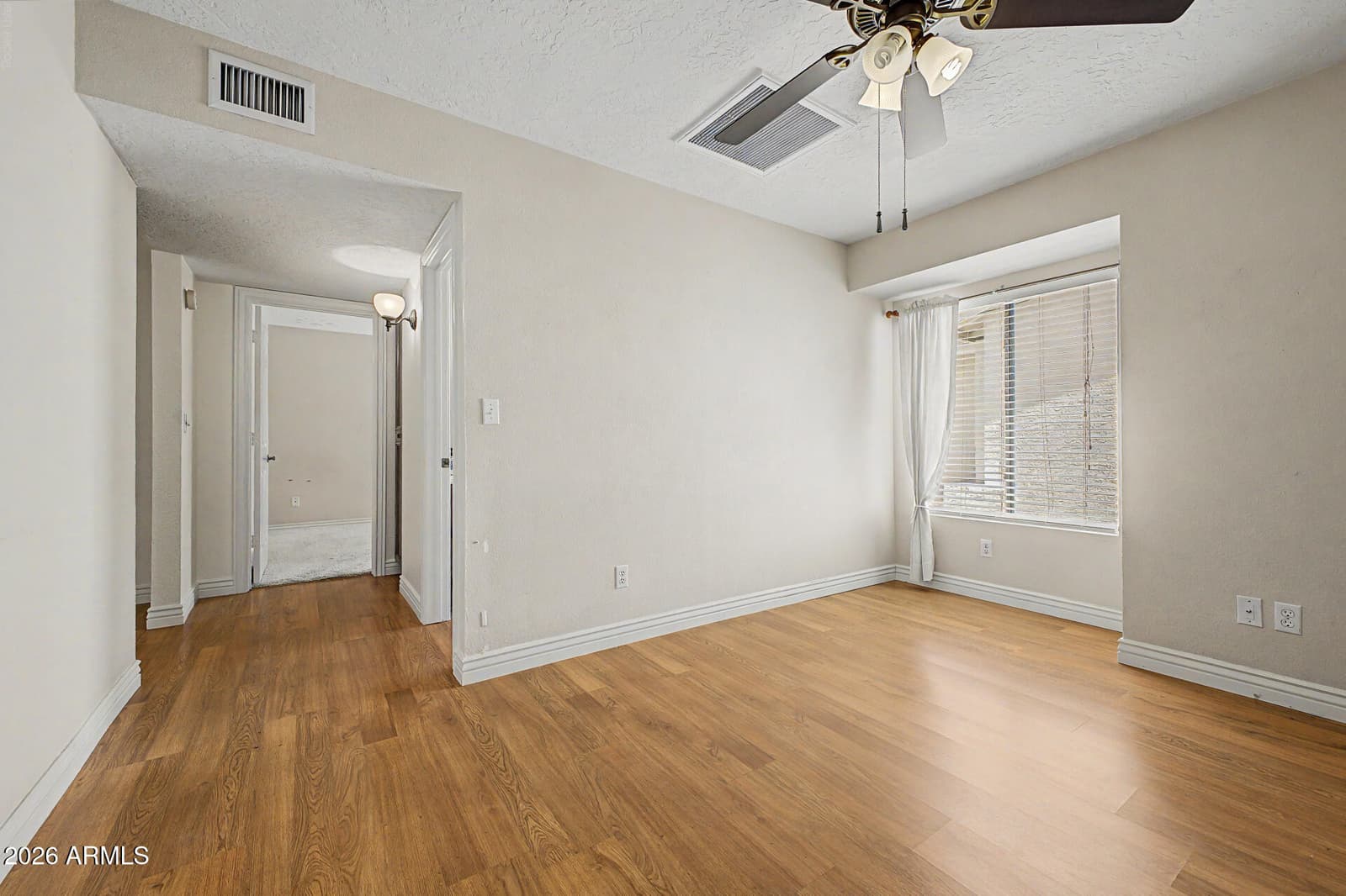 601 W Fellars Drive, Phoenix, AZ 85023 — photo 23 of 35