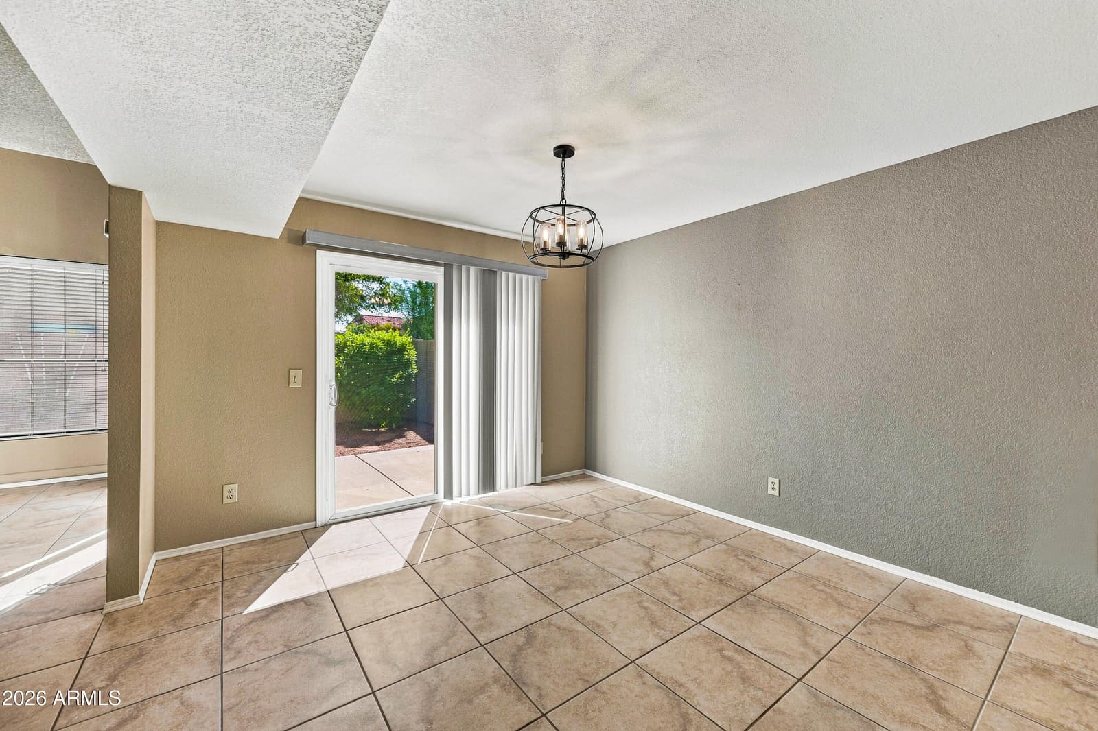 4207 E Jojoba Road, Phoenix, AZ 85044 — photo 13 of 39