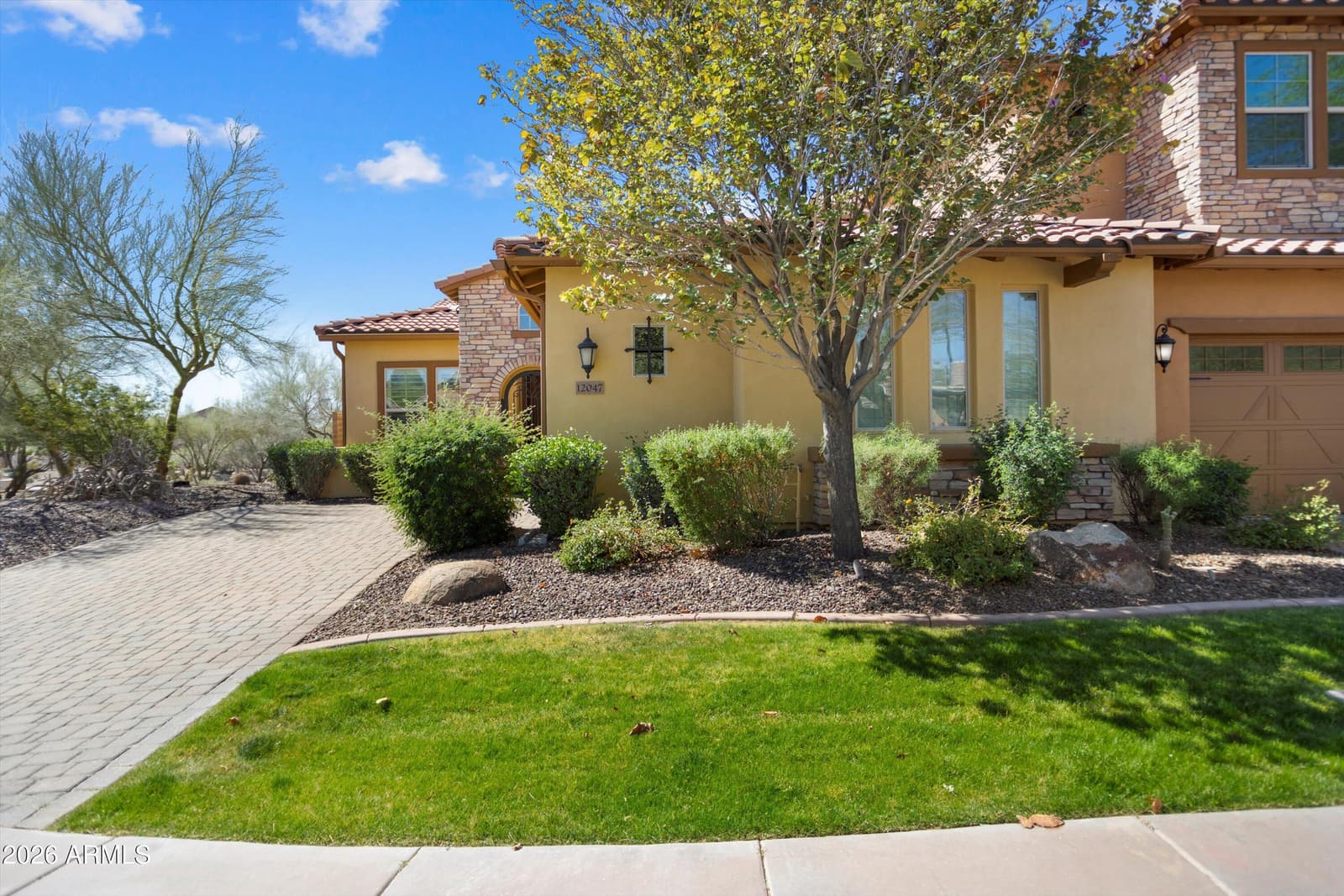 12047 W Red Hawk Drive, Peoria, AZ 85383 — photo 1 of 38