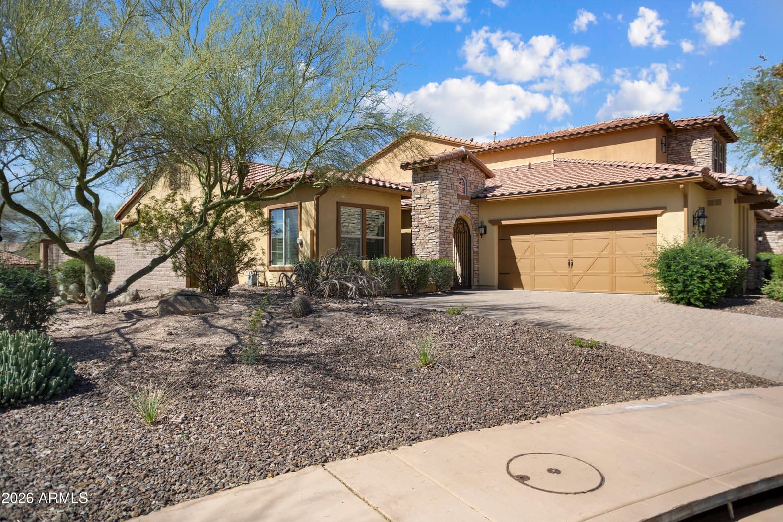 12047 W Red Hawk Drive, Peoria, AZ 85383 — photo 3 of 38