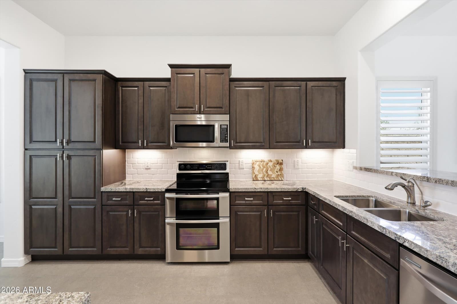 12047 W Red Hawk Drive, Peoria, AZ 85383 — photo 18 of 38