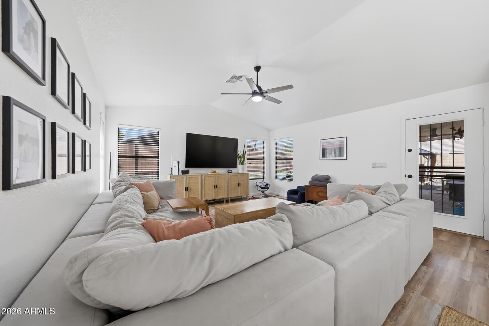 10414 W Daley Lane, Peoria, AZ 85383 — photo 4 of 34