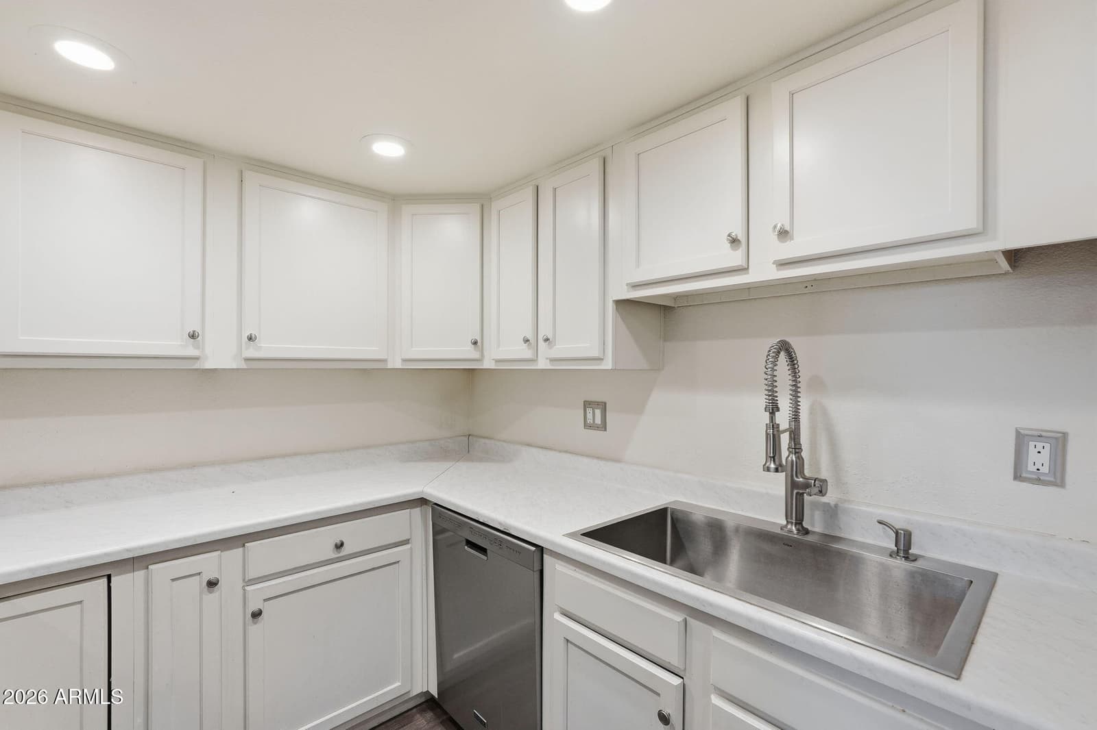 12440 N 20th Street 106, Phoenix, AZ 85022 — photo 12 of 21