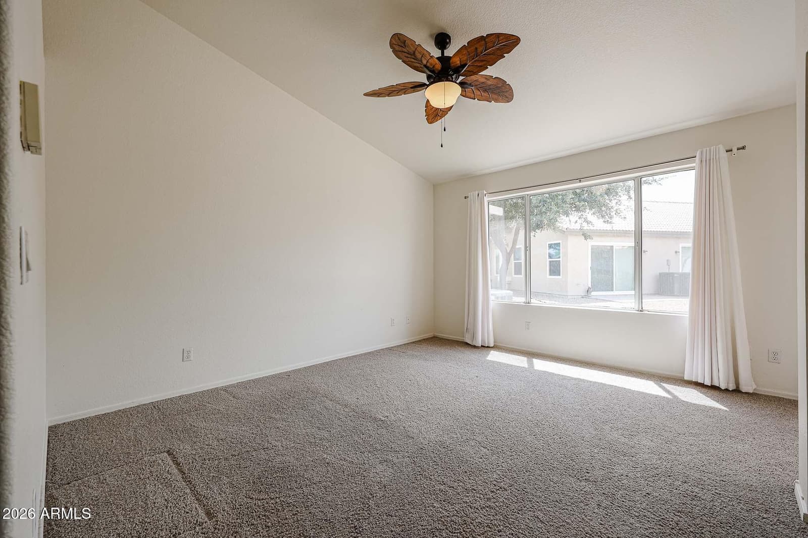 10389 W Burnett Road, Peoria, AZ 85382 — photo 15 of 29