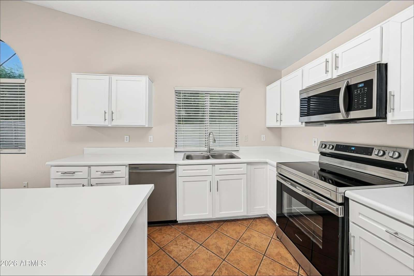 8903 W Jennifer Rose Court, Peoria, AZ 85345 — photo 5 of 15