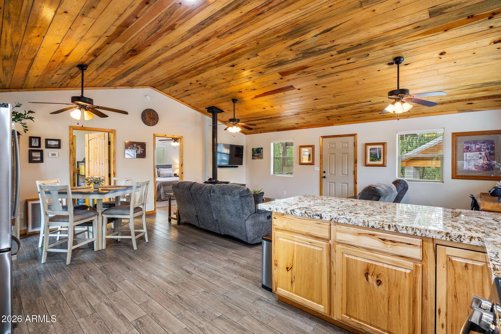 3111 Cedar Drive, Overgaard, AZ 85933 — photo 10 of 26