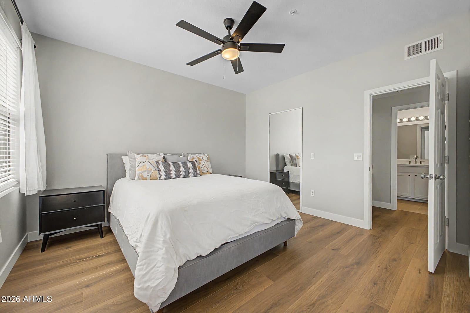 20100 N 78th Place 2207, Scottsdale, AZ 85255 — photo 13 of 38