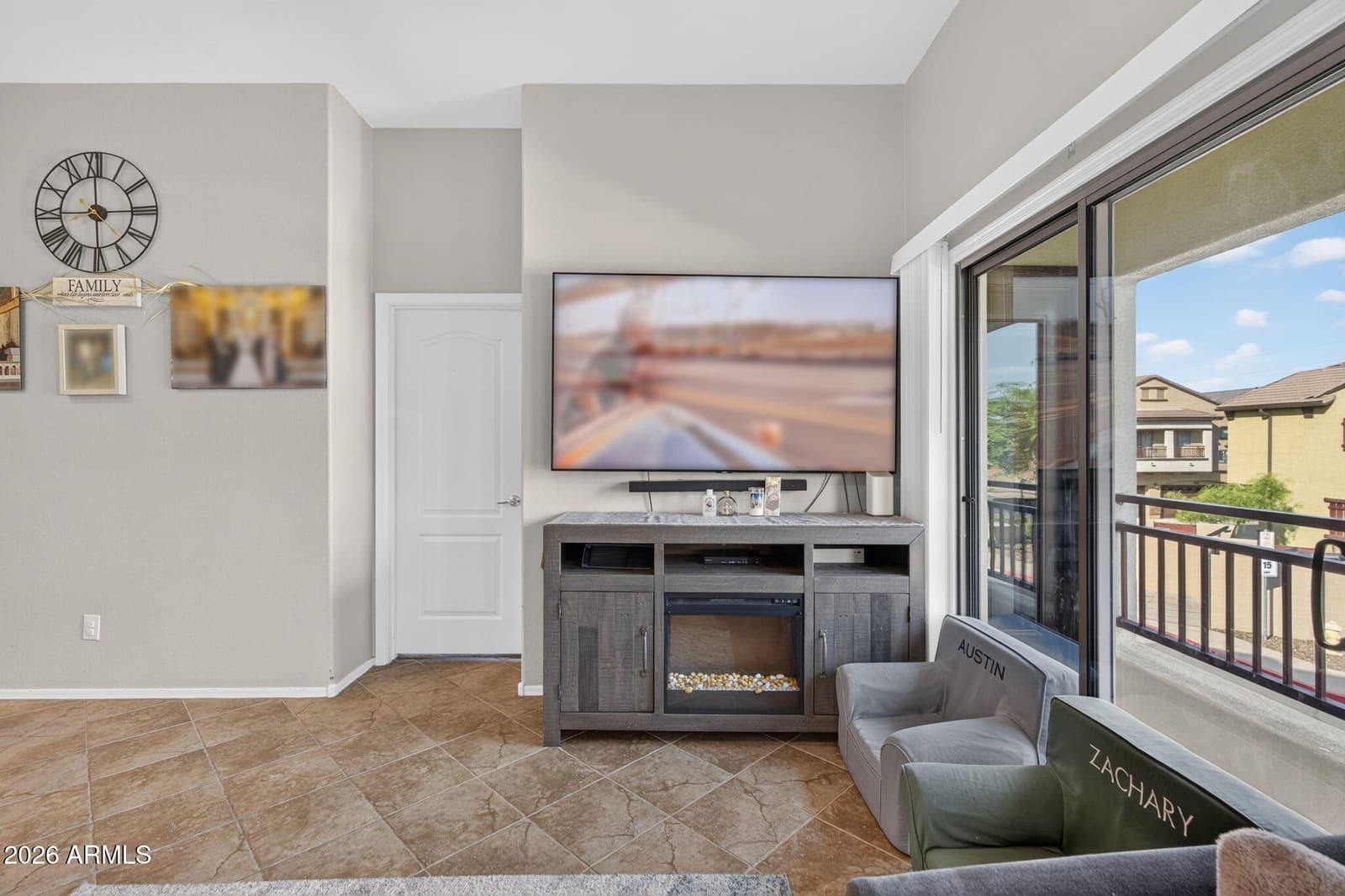 2725 E Mine Creek Road 2020, Phoenix, AZ 85024 — photo 10 of 29