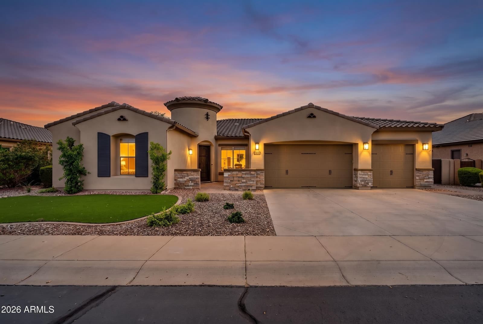2431 W Longhorn Drive, Chandler, AZ 85286 — photo 2 of 54