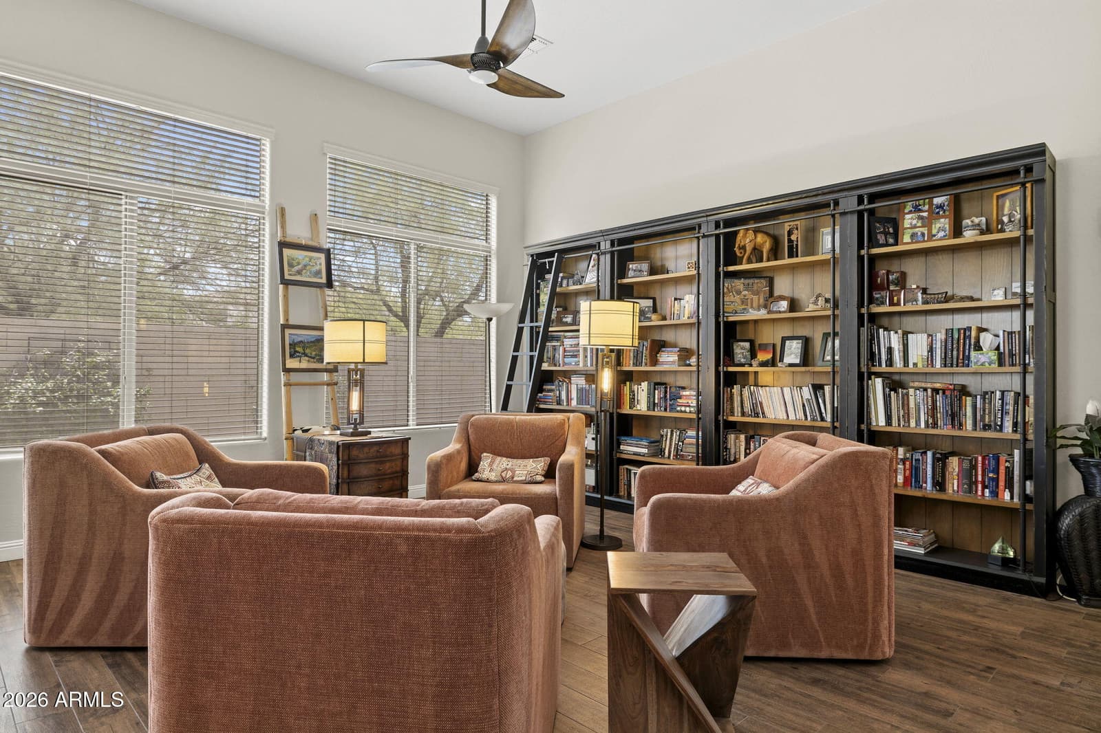2008 W Gloria Lane, Phoenix, AZ 85085 — photo 4 of 53