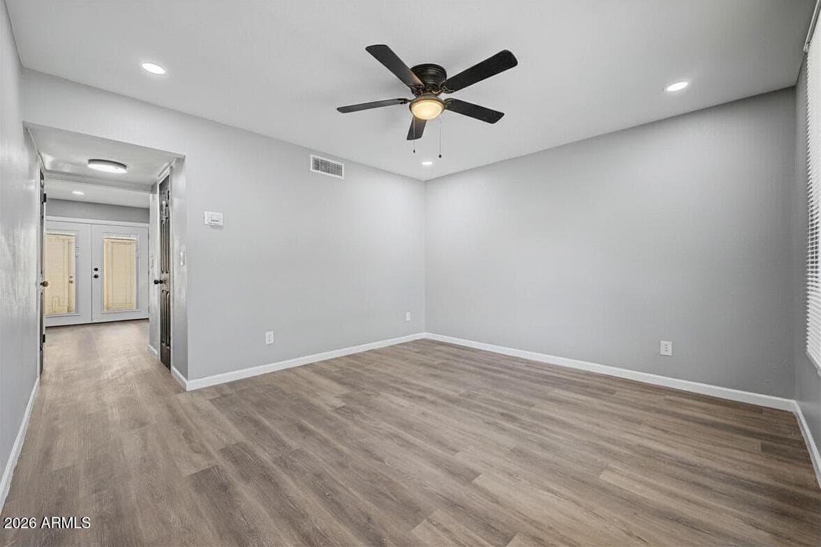 3847 S Mill Avenue, Tempe, AZ 85282 — photo 6 of 32