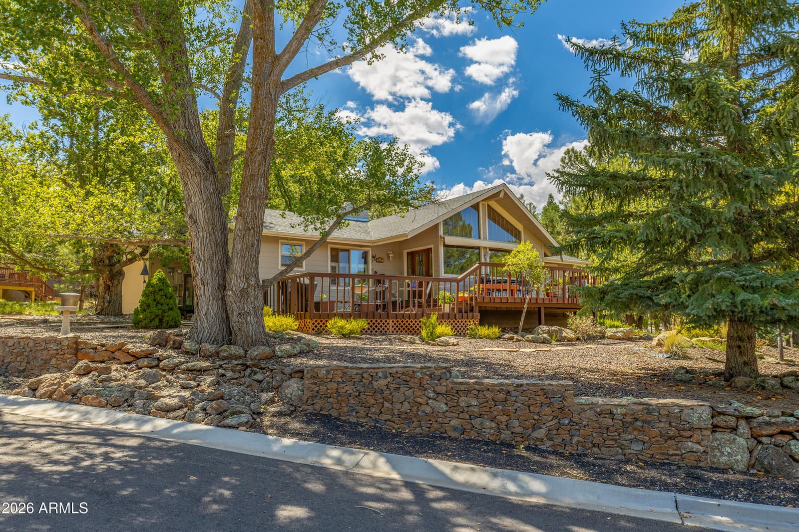 5801 E Ridge Drive, Flagstaff, AZ 86004 — photo 2 of 31