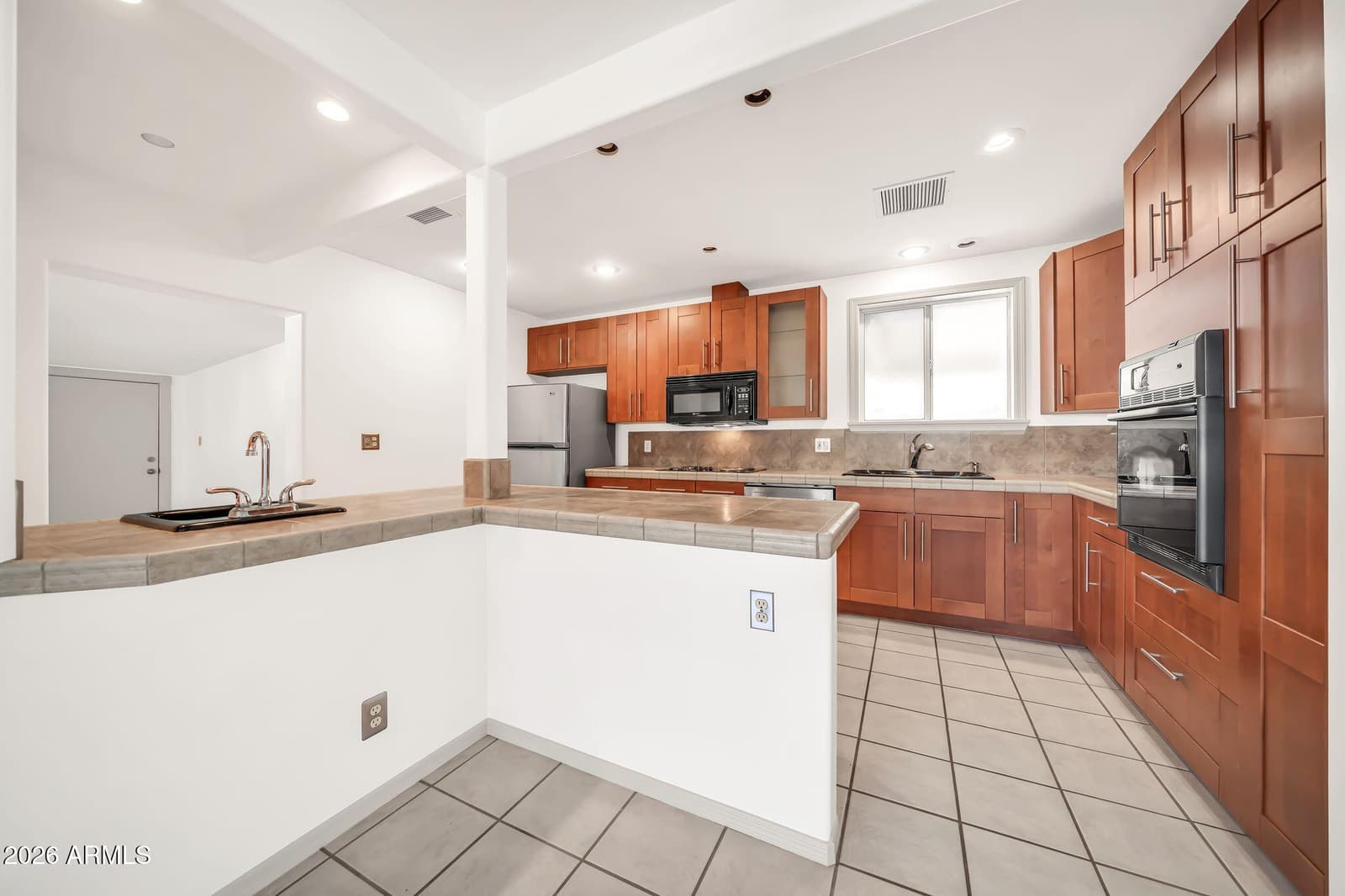 4539 N 10th Avenue, Phoenix, AZ 85013 — photo 16 of 47