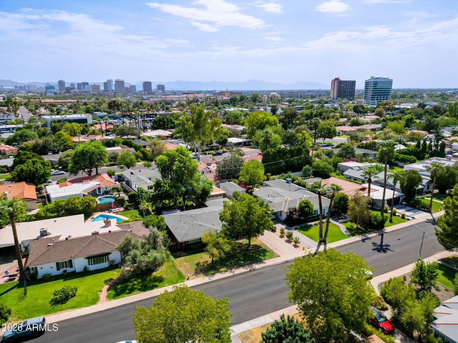 345 E Orange Drive, Phoenix, AZ 85012 — photo 33 of 37