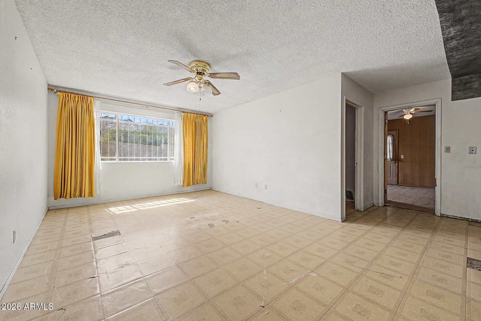 101 E Thunderbird Trail, Phoenix, AZ 85042 — photo 4 of 20
