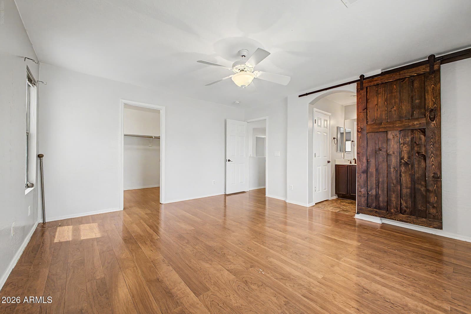 1129 S Amandes, Mesa, AZ 85208 — photo 4 of 65