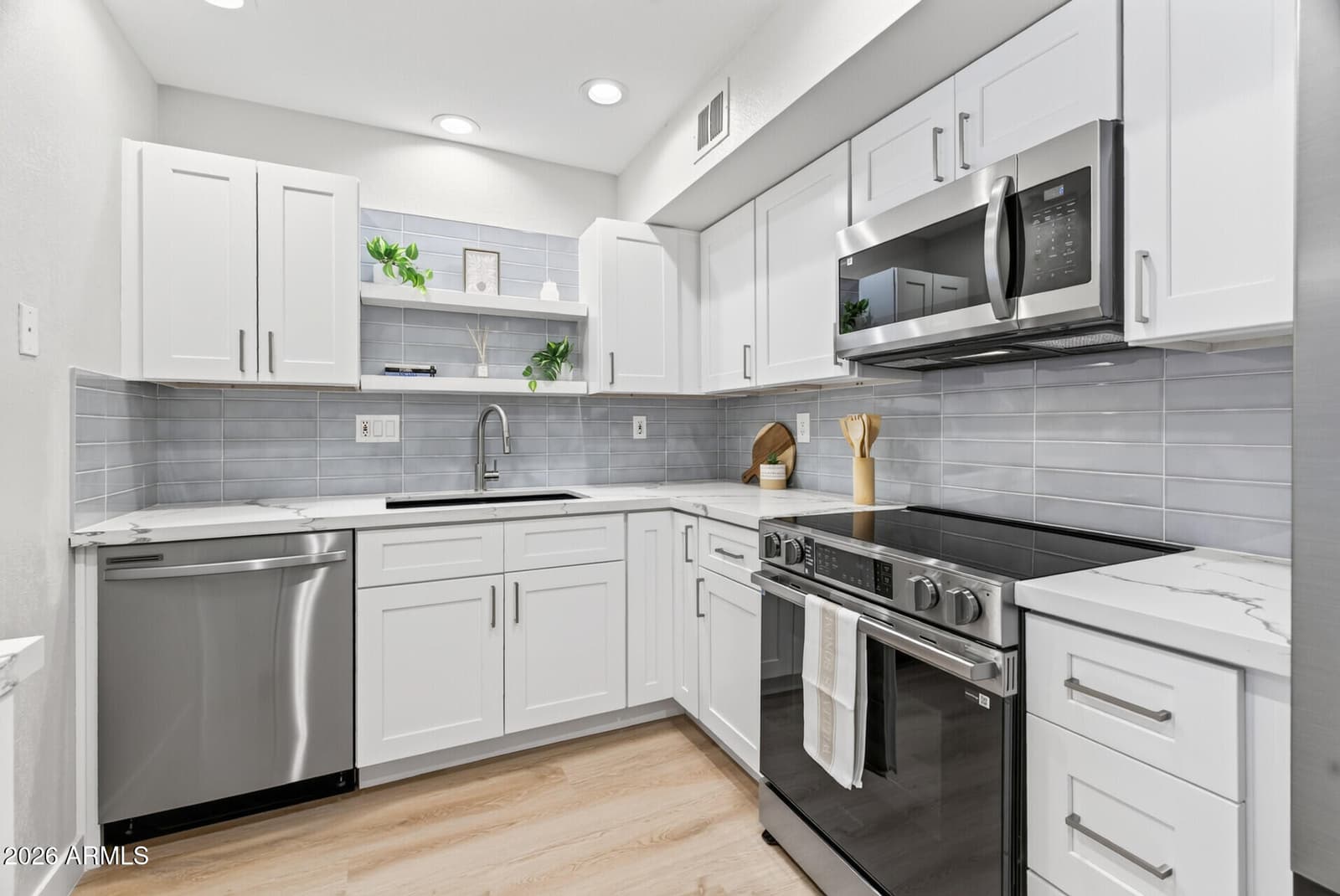 4608 W Maryland Avenue 130, Glendale, AZ 85301 — photo 11 of 24