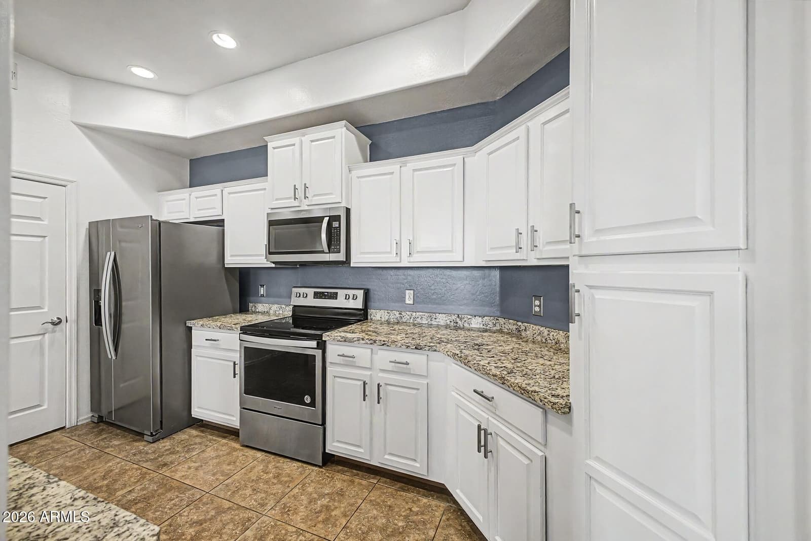 14575 W Mountain View Boulevard 12301, Surprise, AZ 85374 — photo 7 of 35