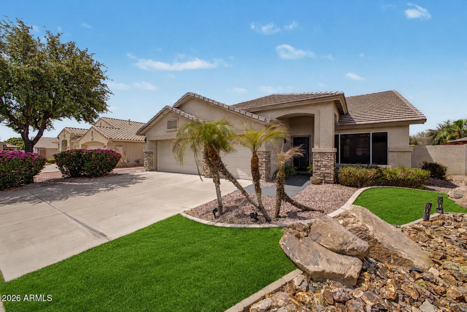 21122 N 80th Lane, Peoria, AZ 85382 — photo 3 of 33